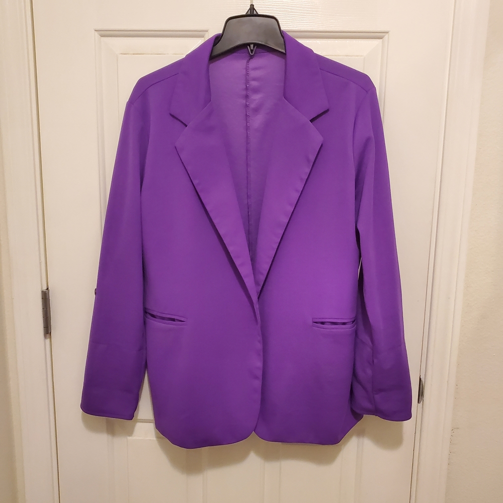Purple Women's Blazer With Reversible Stripped Cuffs
